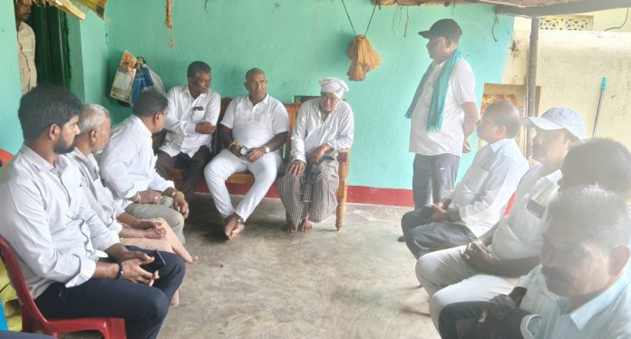 Sunil Kumar consoles affected families.