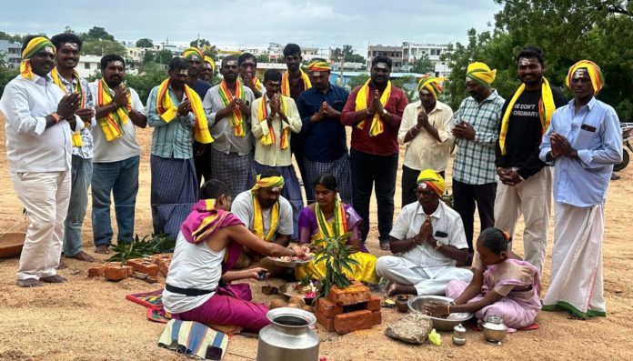 బంగారు మల్లన్న స్వామి ఆలయ నిర్మాణానికి భూమి పూజ