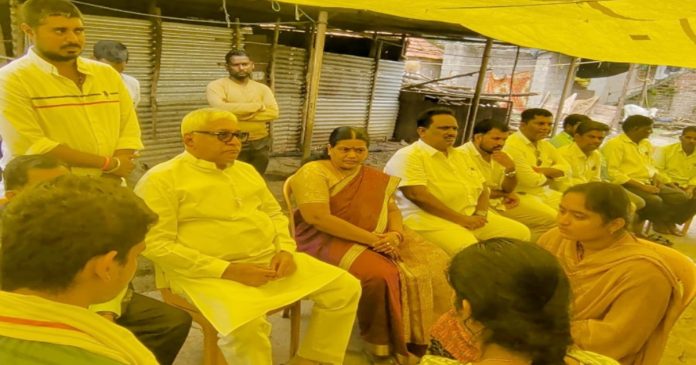 Former MLA consoles the family members of the affected.