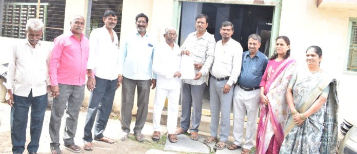 శ్రీనివాస టెర్రి కాటన్ సొసైటీ అధ్యక్షుడిగా మంత్రి రాజేందర్