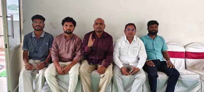 విశారదన్ మహరాజ్ అరెస్టు ప్రజాస్వామికం