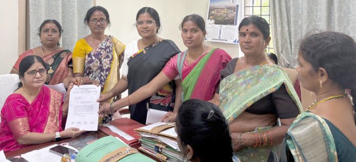 Anganwadi teachers