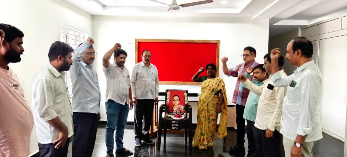 నేటి తరానికి
అహల్యా రంగ్నేకర్ ఆదర్శం