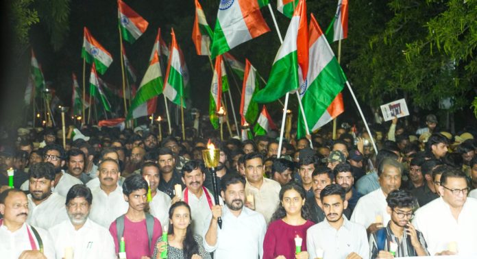 Youth should become MPs and MLAs by the age of 21