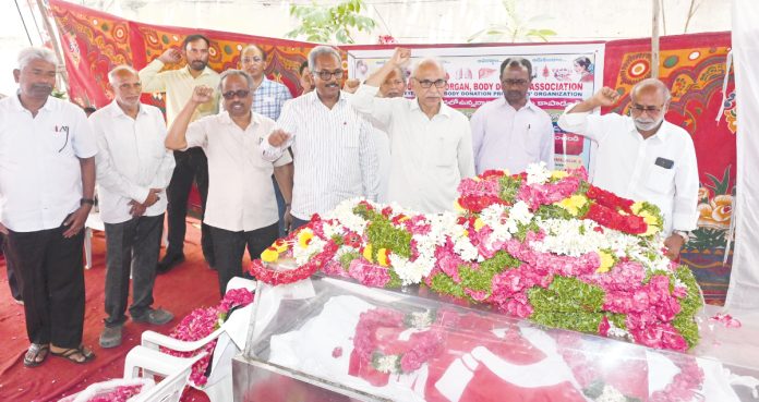 కార్మి కోద్యమంలో పసుపులేటి పాత్ర చిరస్మరణీయం
