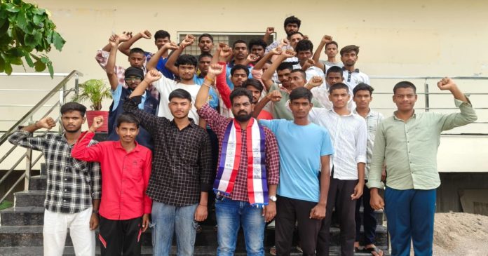 రేపు రాష్ట్రవ్యాప్త కళాశాలల బంద్కు బీసీ విద్యార్థి సంఘం పిలుపు