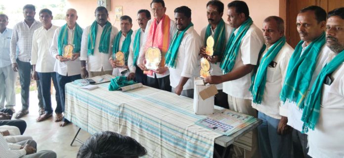 Felicitation of the President of the Munnuru Kapu Kachiguda Mahasabha