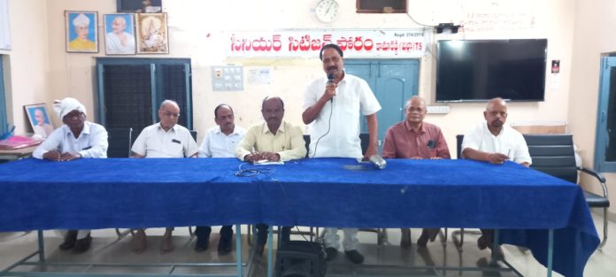 జాతీయ వైద్యుల దినోత్సవం..వైద్యులకు ఘన సన్మానం
