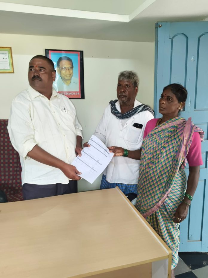 మక్క పంట డబ్బులు ఇప్పించండి సారు..