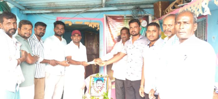 Sarpanch extends support to deceased's family