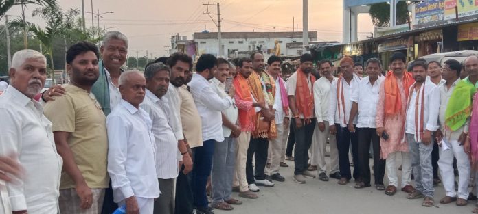 చేనేత ఎన్నికల్లో పద్మశాలి సంఘం ప్యానల్ ఘన విజయం