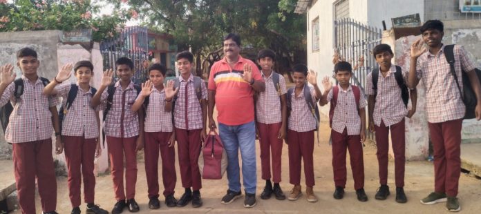 యంగ్ హేర్త్ లీడర్ శిక్షణ తరగతులకు తరలిన విద్యార్థులు