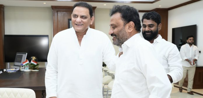 మంత్రి అజారుద్దీన్ను కలిసిన జుక్కల్ ఎమ్మెల్యే తోట