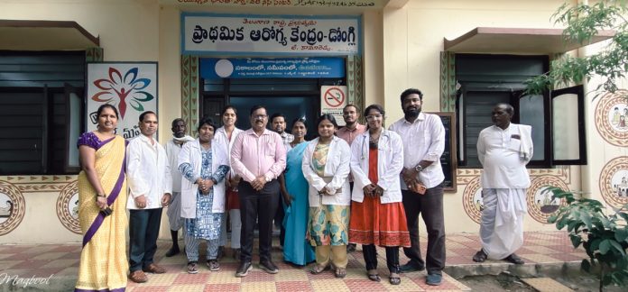 డోంగ్లి ఆరోగ్య కేంద్రాన్ని సందర్శించిన డిఎంహెచ్ఓ