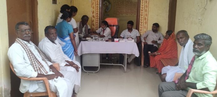 పెద్దఏడ్గిలో ఉచిత వైద్య శిబిరం