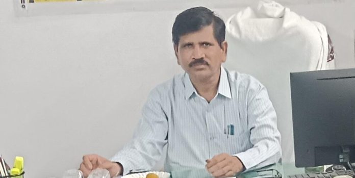 గణన పత్రాలు అందించాలి: తహశీల్దార్