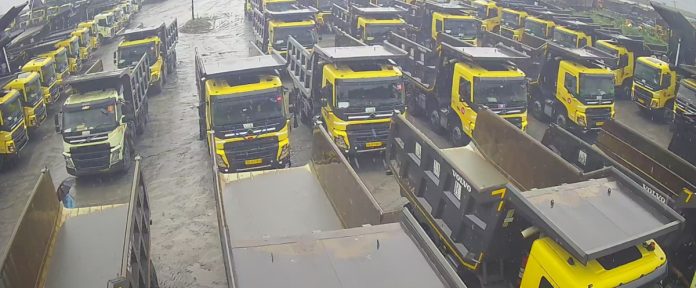 Incessant rain... Coal production halted at Tadicherla OCP!