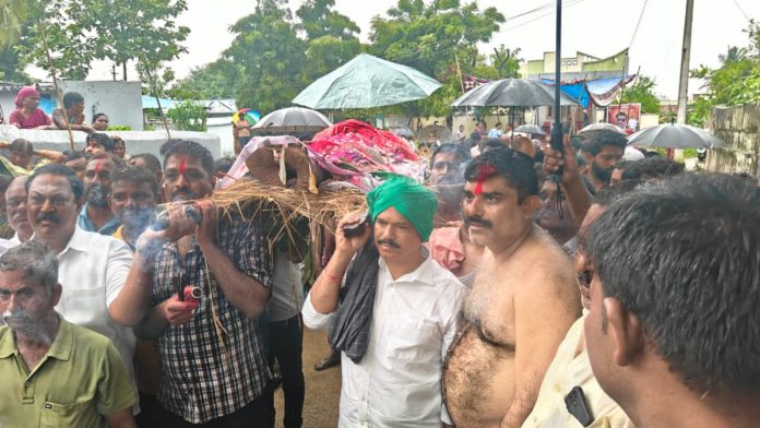 The death of Kasam Lakshma Reddy is an irreparable loss to the Congress party.