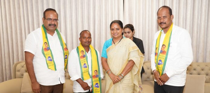 తెలంగాణ రక్షణ సేనలో చేరిన అడ్లూర్ మాజీ సర్పంచ్