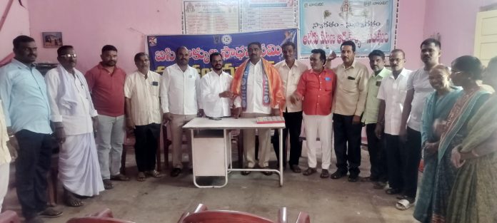 కేంద్ర, రాష్ట్ర ప్రభుత్వాలు బీసీ మంత్రిత్వ శాఖ ఏర్పాటు చేయాలి