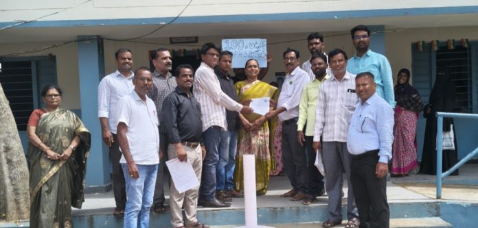 జుక్కల్ హైస్కూల్..100కు చేరిన అడ్మిషన్ల సంఖ్య