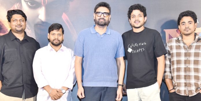 ప్రీమియర్స్కు అద్భుతమైన స్పందన