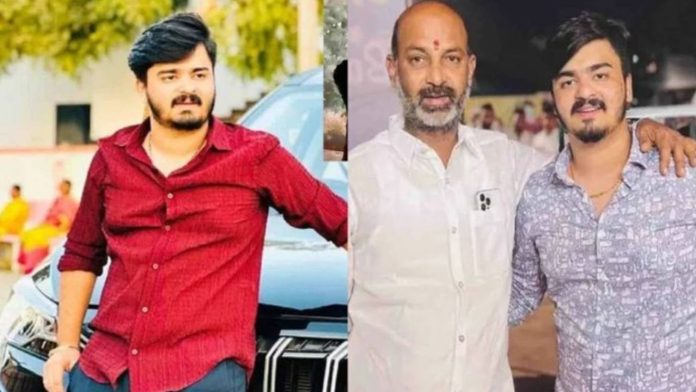 చర్లపల్లి జైలు నుంచి విడుదలైన బండి భగీరథ్