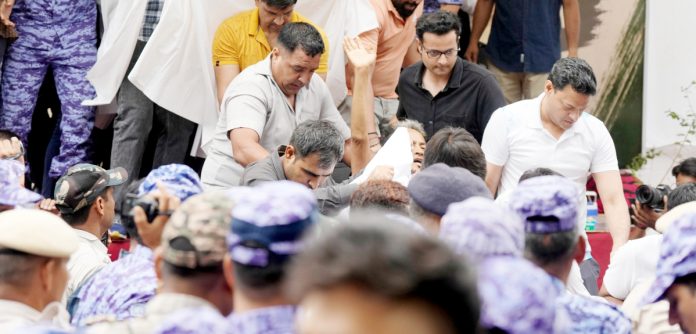 వాంగ్చుక్ అరెస్టు