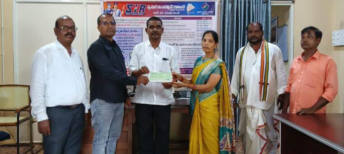 Distribution of Kalyana Lakshmi cheques