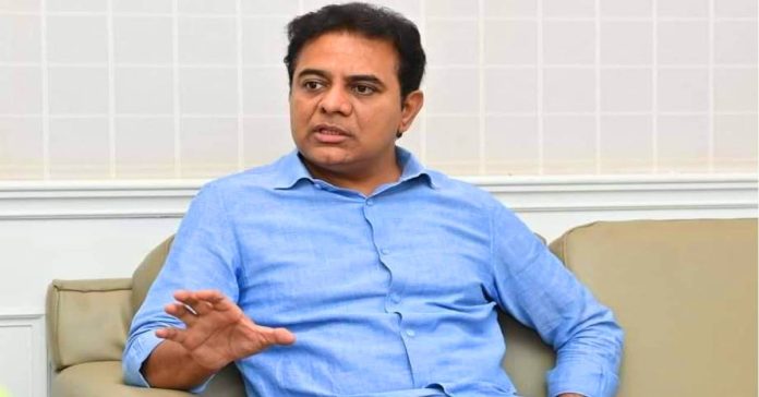 ఢిల్లీకి బయలుదేరిన కేటీఆర్ & బృందం