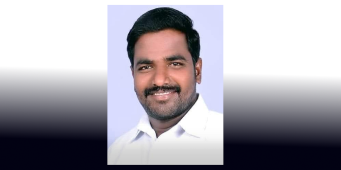 పెట్రోల్ పోసి నిప్పంటించిన ఘటనలో బాధితుడు మృతి
