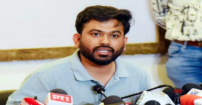 అభిజిత్ దీపక్ కు టైఫాయిడ్