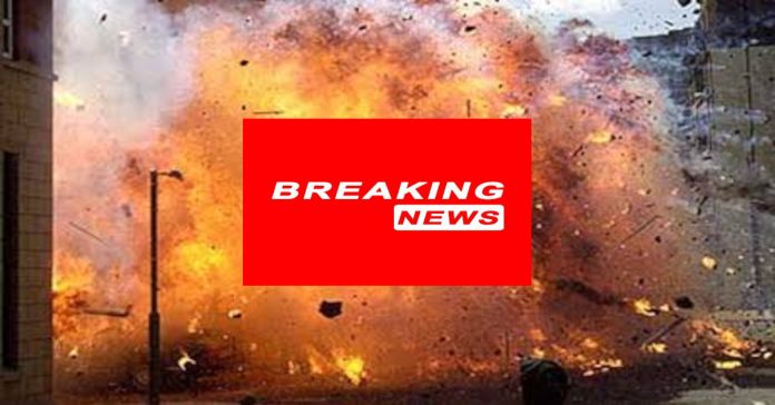 బాణసంచా తయారీ కేంద్రంలో భారీ పేలుడు