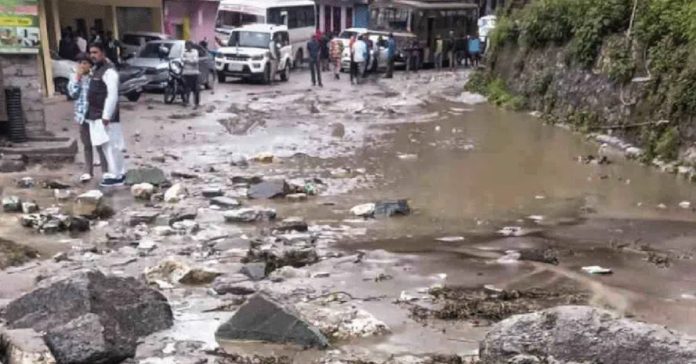 Char Dham Yatra halted