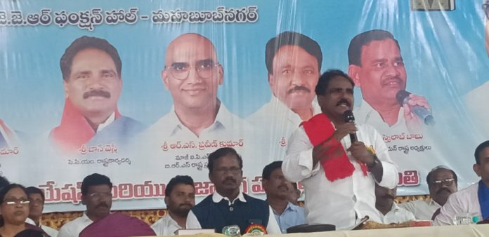 మనువాదం కోసమే దళిత క్రిస్టియన్ల రిజర్వేషన్లు రద్దు