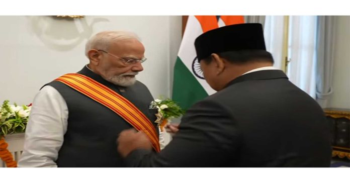 ప్రధాని మోడీకి ఇండోనేషియా అత్యున్నత పురస్కారం