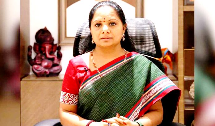 ప్రభుత్వ విద్యను ప్రయివేటీకరించే కుట్ర