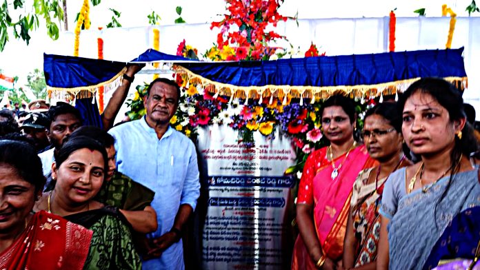 నల్లగొండను సూపర్ సిటీగా తీర్చిదిద్దుతాం