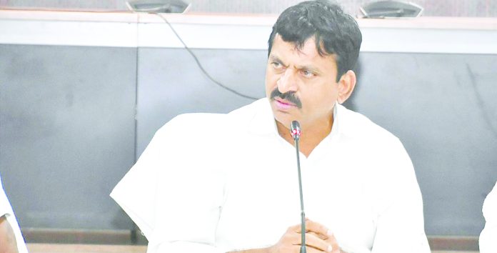 వర్షాల నేపథ్యంలో ముందస్తు చర్యలు
