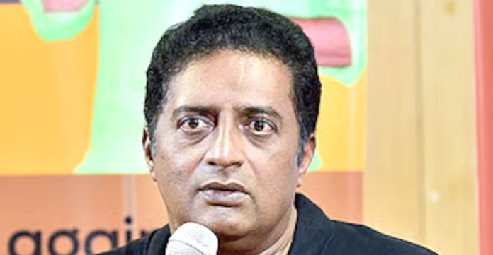 మోకాళ్లపై నిలబెట్టారు