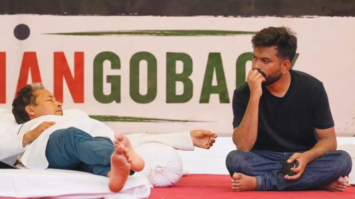 అటు వీరంగం – ఇటు సత్యాగ్రహం