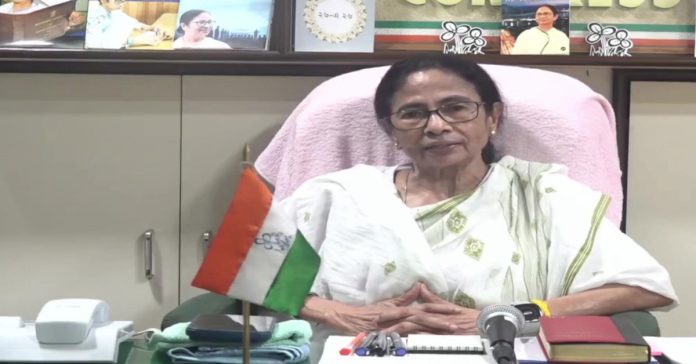 ఒత్తిడిలో ఉన్నవారు 21లోపు టీఎంసీని వీడండి