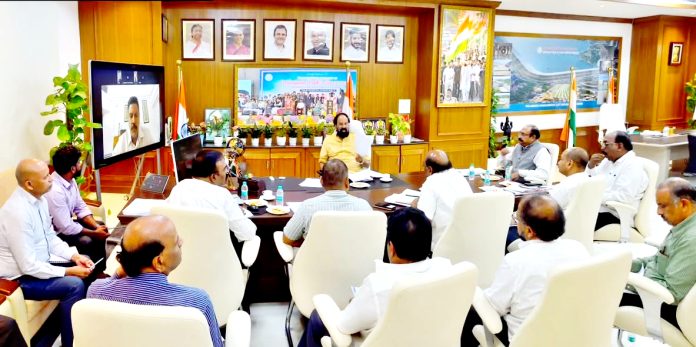 రాజకీయ ఒత్తిడితో కాళేశ్వరంపై నిర్ణయం తీసుకోలేం