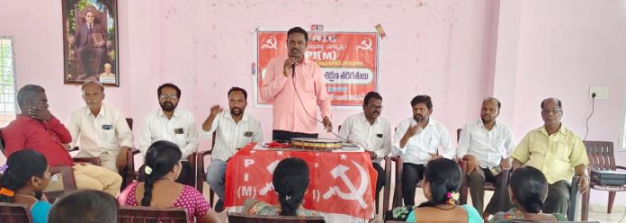 అమెరికా-భారత్ వాణిజ్య ఒప్పందాలు రద్దు చేయాలి