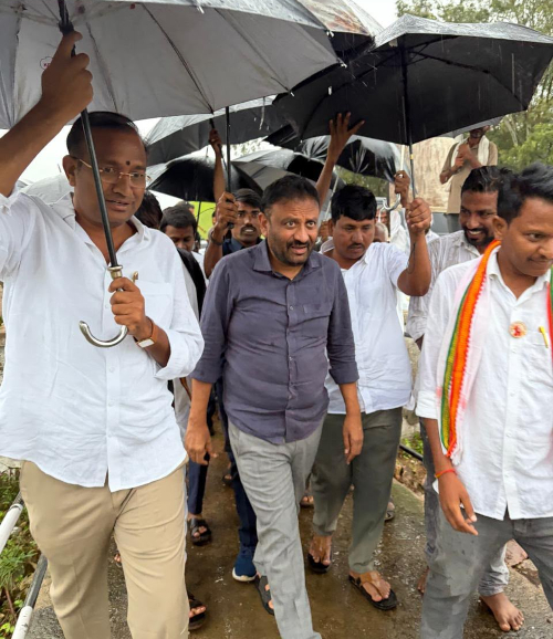 కౌలాస్ నాళా ప్రాజెక్టుకు బయలుదేరిన ఎమ్మెల్యే తోట