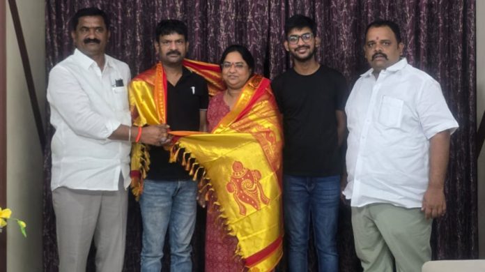 రామ మందిర నిర్మాణానికి విరాళం
