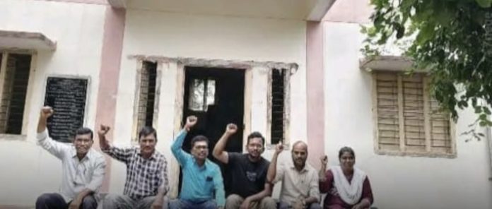 విబిజి రామ్ జి సిబ్బంది పెన్ డౌన్