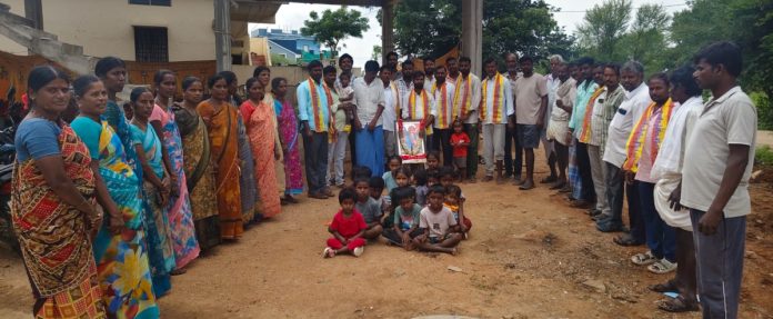 ఘనంగా పండుగ సాయన్న జయంతి వేడుకలు