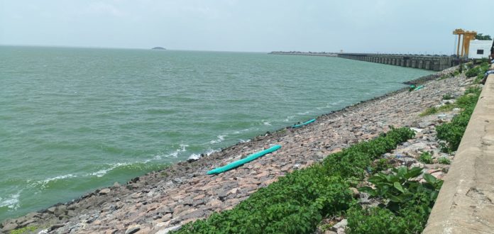 ఎస్సారెస్పీలో క్రమంగా తగ్గుతున్న ఇన్ ఫ్లో