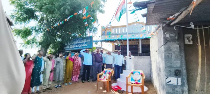 ఘనంగా స్వాతంత్ర్య దినోత్సవ వేడుకలు